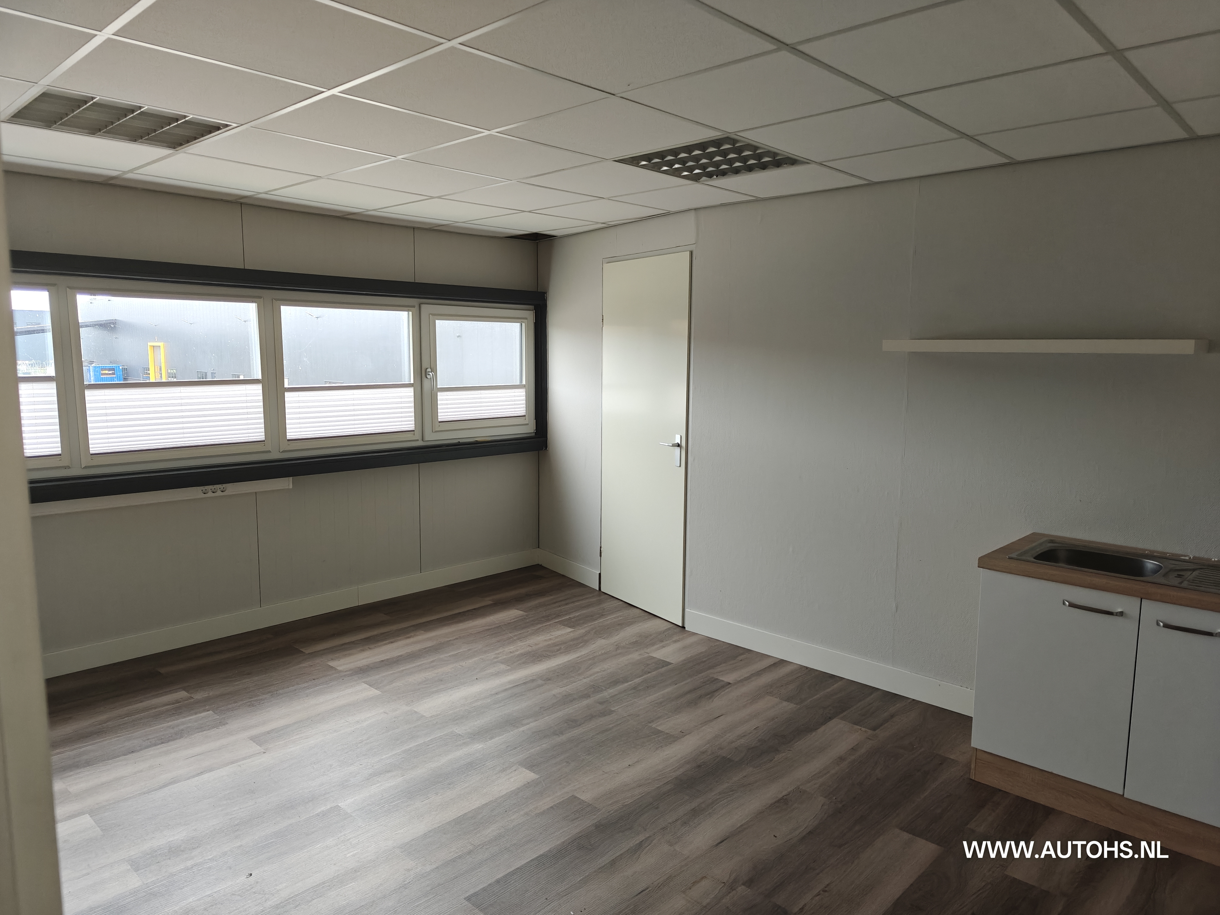 eigen postbus bedrijfsruimte holten